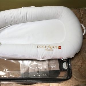 Dock-A-Tot Deluxe with Travel Bag